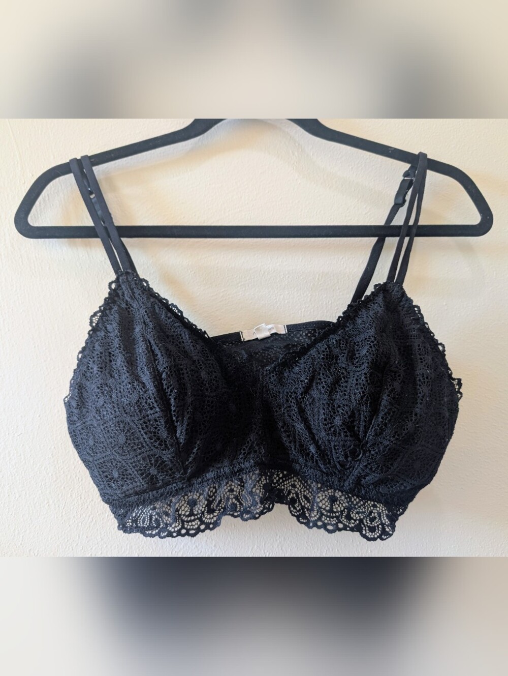 Maurice's Black Floral Lace Bralette Bra Wireless Stretch Lightly Padded *Size M